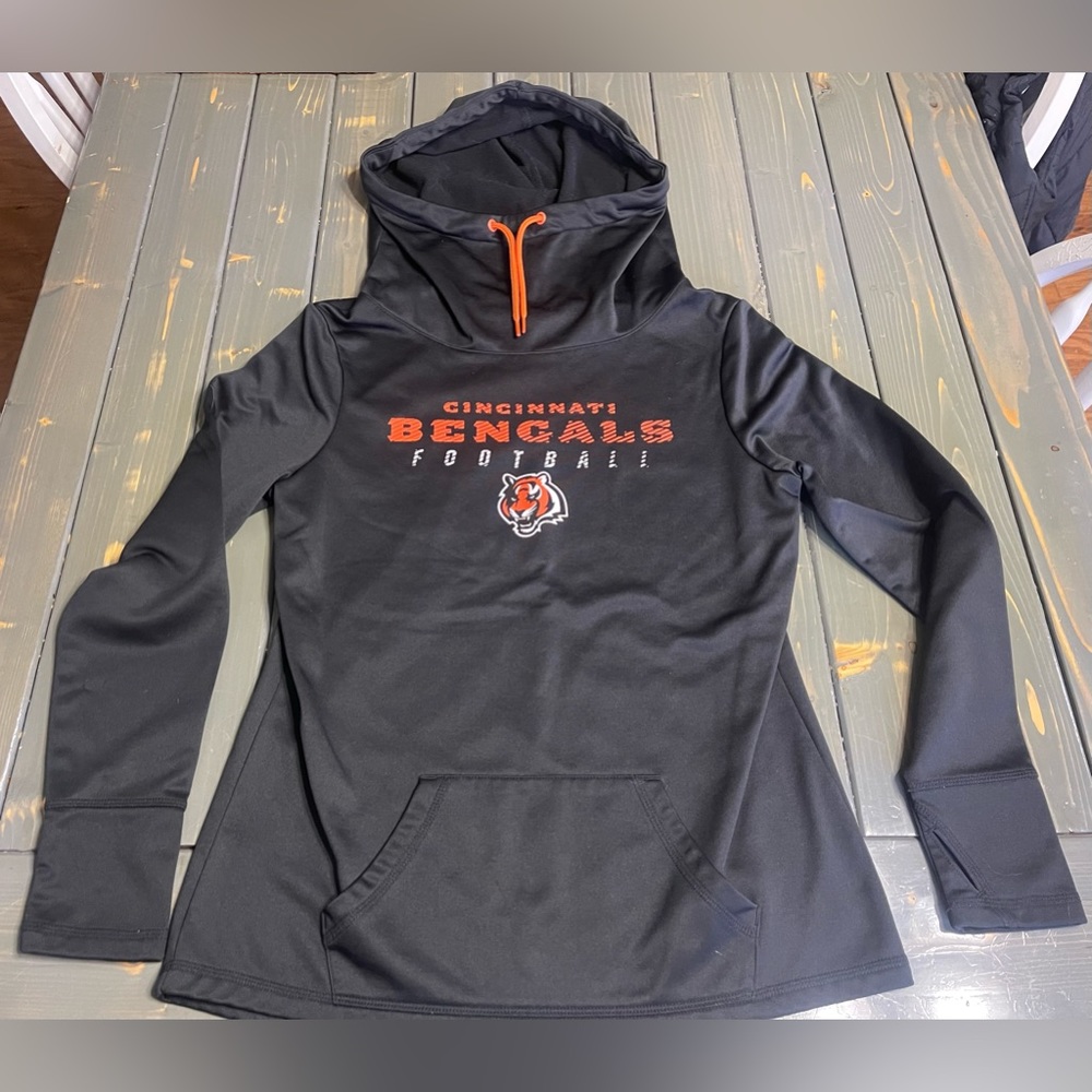 Women’s Bengals Black Hoodie Medium